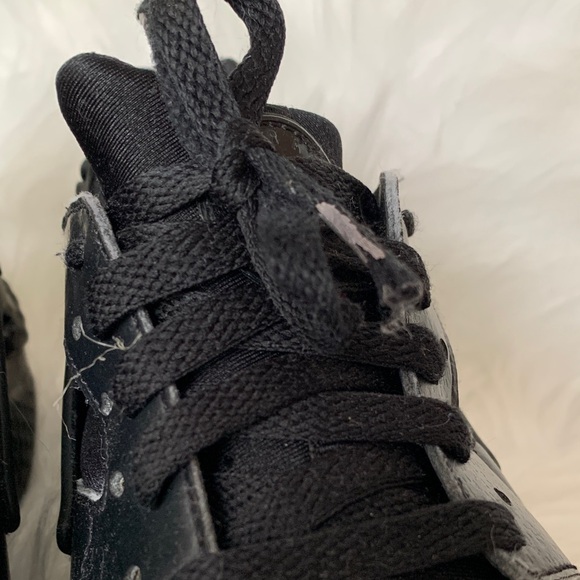 Youth Nike Unisex Huarache Run Triple Black - Picture 8 of 8
